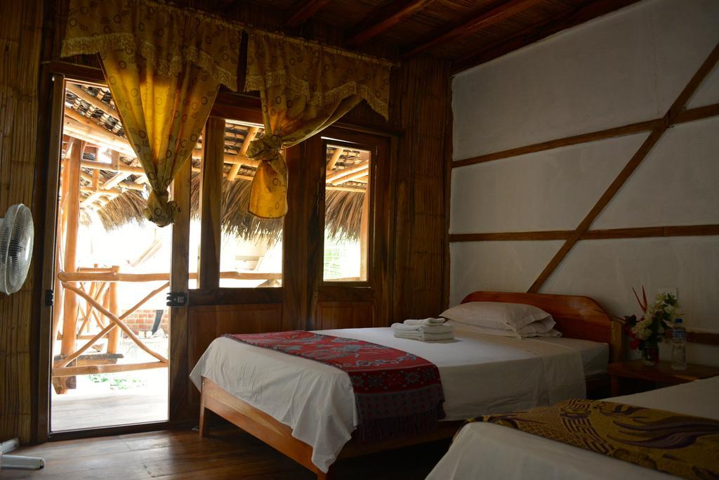 Hostal Rutamar Canoa Cameră foto